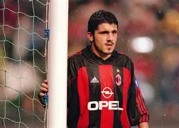 开云注册-转会期突围战来临;AC米兰围绕英超篮板制胜;管理层满意;轮换策略成焦点(ac米兰最新转会消息)