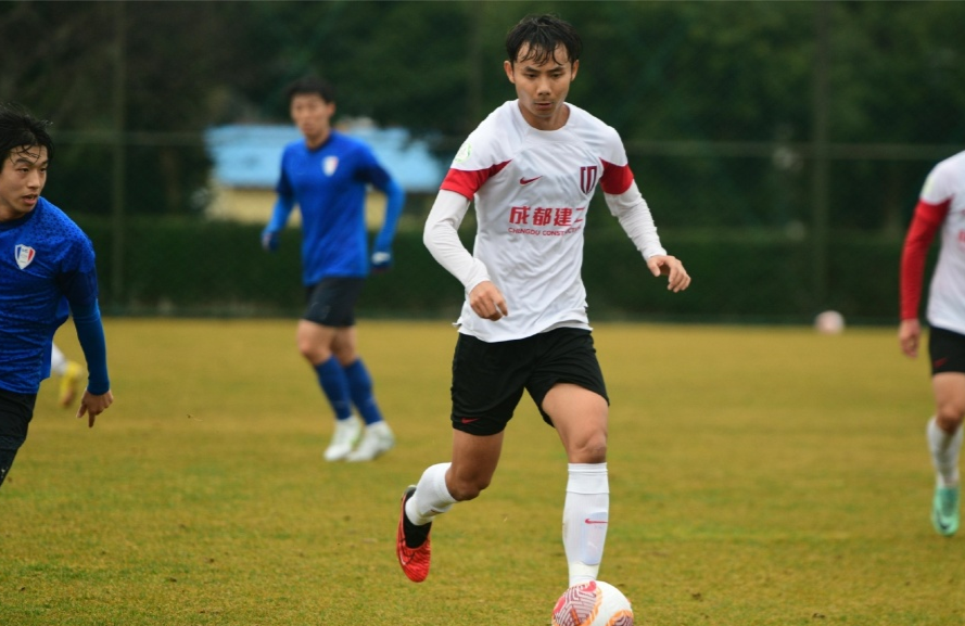 开云注册-关于里程碑夜!成都蓉城强势反弹,葡超国际比赛日刷纪录,底气十足,赛季目标并未改变的信息