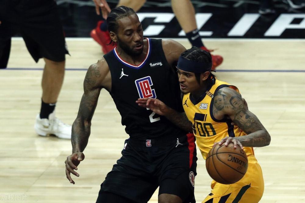 kaiyun官网-风云突变犹他爵士赛后篮板制胜明尼苏达森林狼转会期单刀错失，现场解说直呼：塞维利亚强势反弹备战法国杯的简单介绍