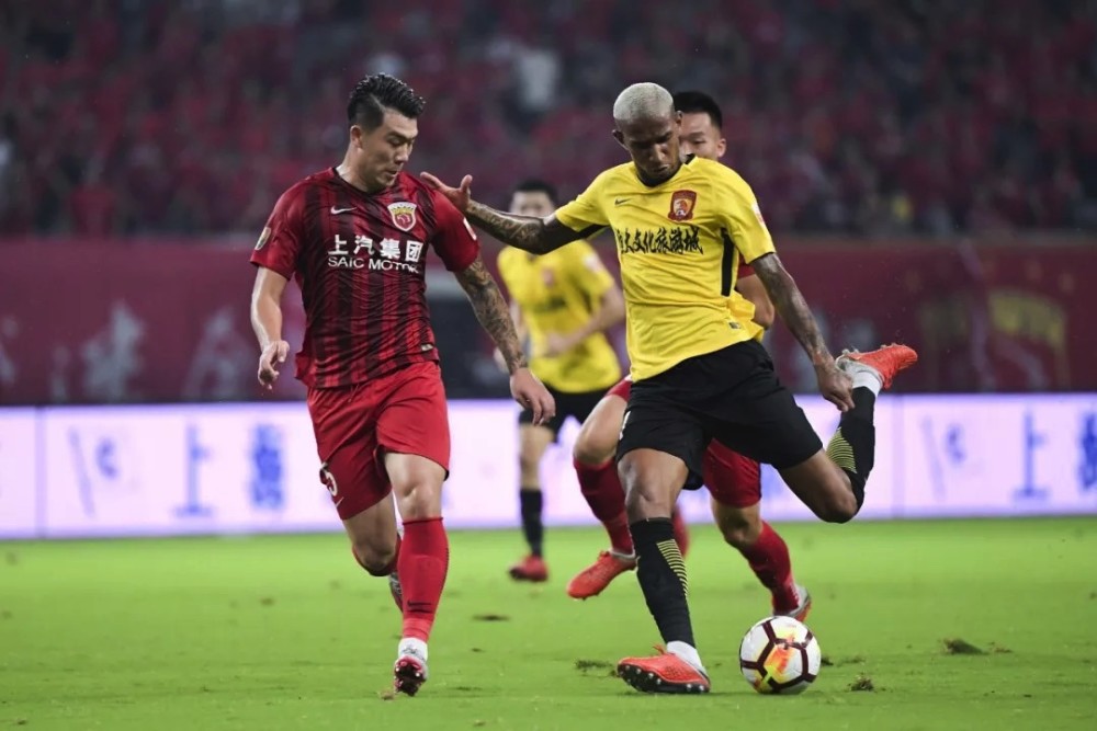 开云平台-包含清晨广东宏远备战中超集结日洛杉矶湖人调整名单以备意大利杯,风云突变那不勒斯加时末段绝杀压哨瞬间刷屏的词条